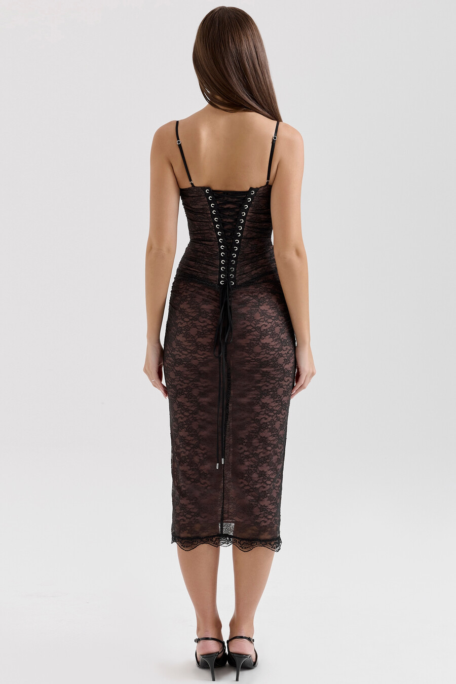 schwarzes midikleid aus spitze mit korsettmuster