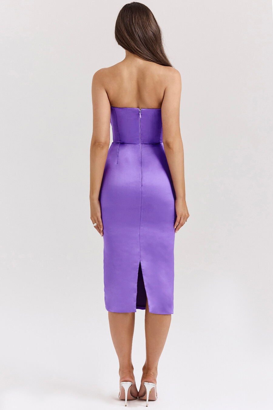 violettes trägerloses midikleid aus satin mit korsett-oberteil