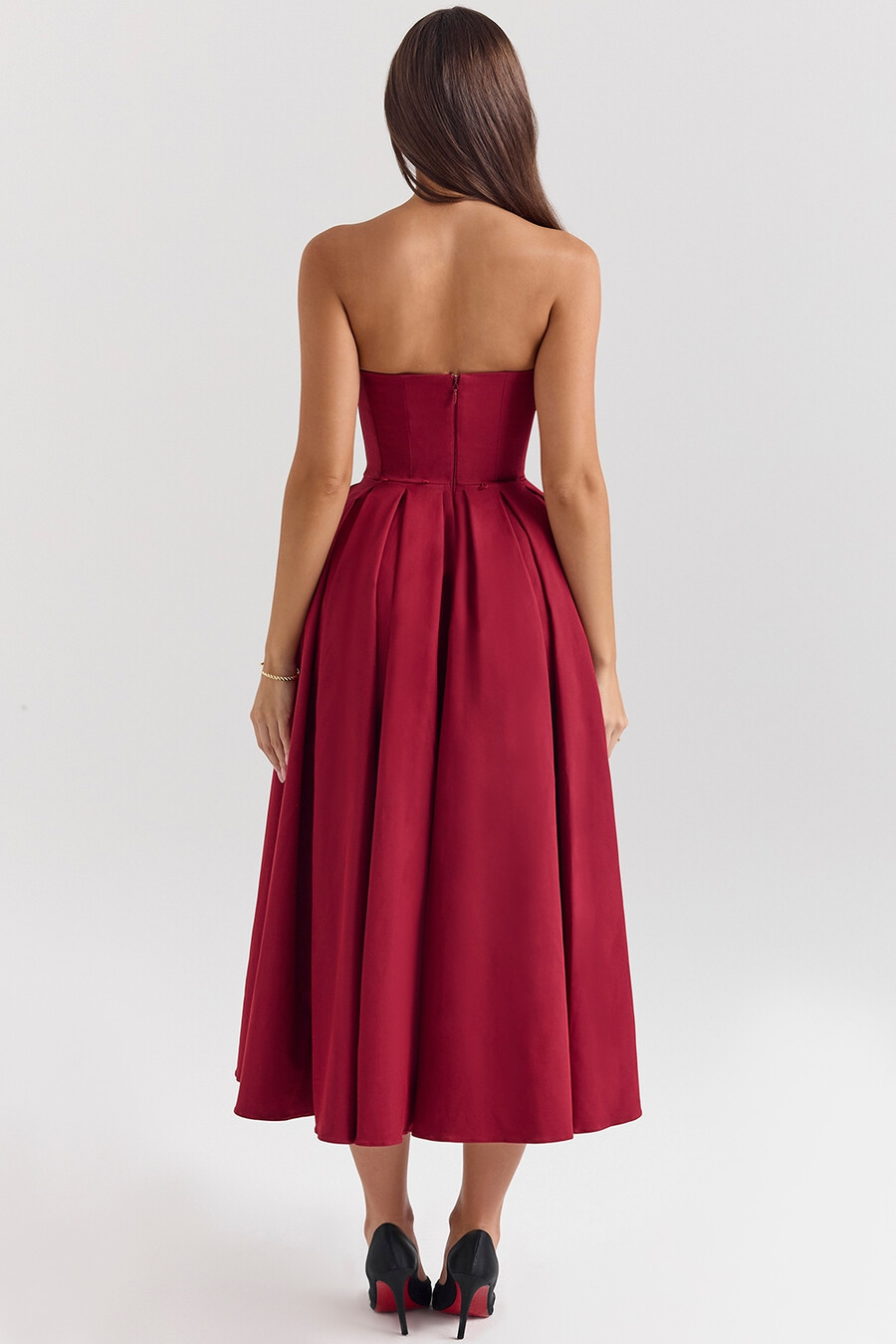 beerenfarbenes trägerloses midikleid mit abnehmbarer schleife