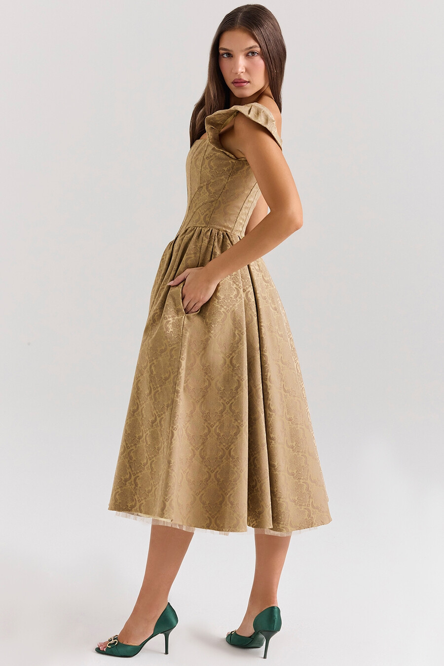 goldfarbenes jacquard-midikleid mit abnehmbarer schleife