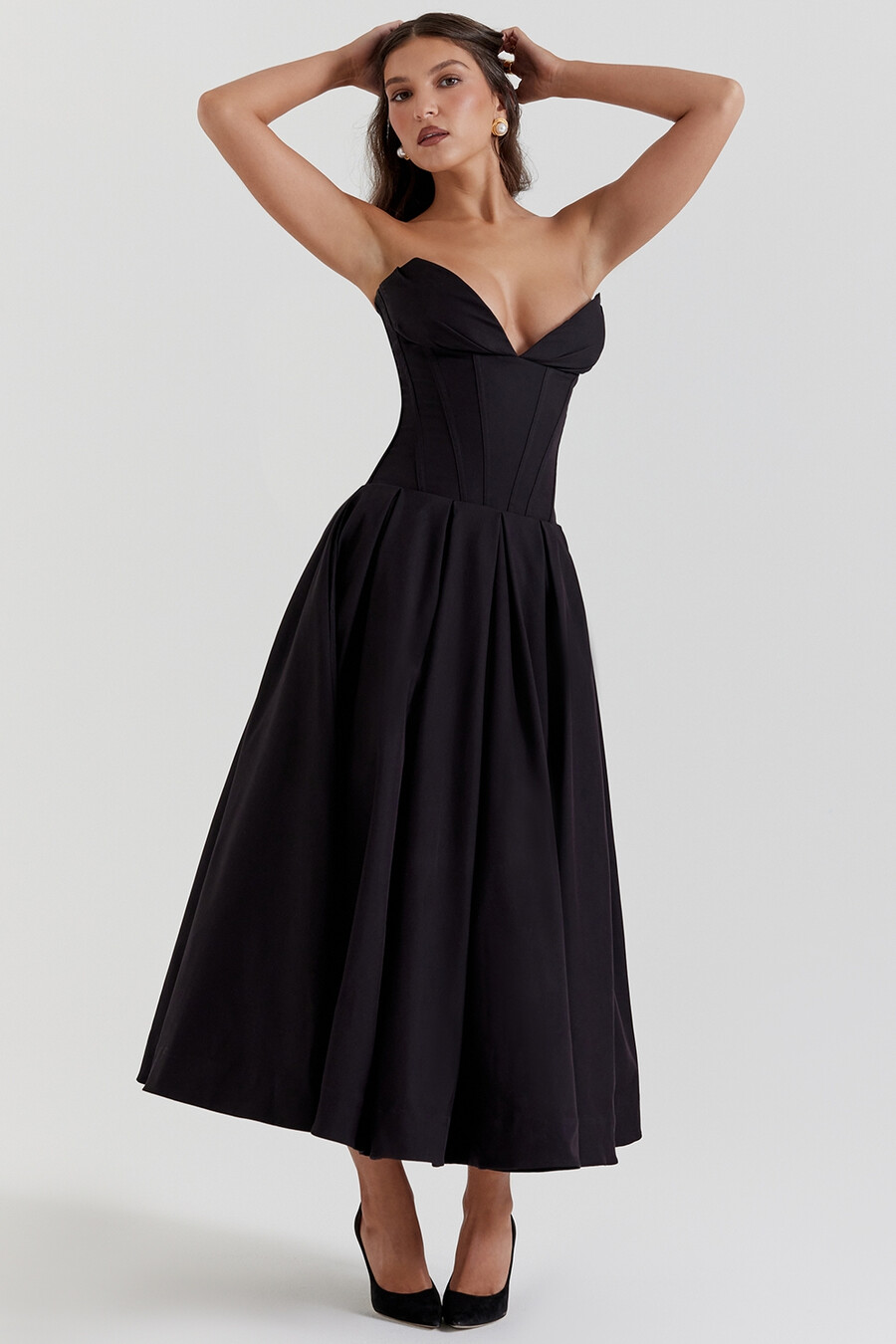 schwarzes trägerloses midikleid