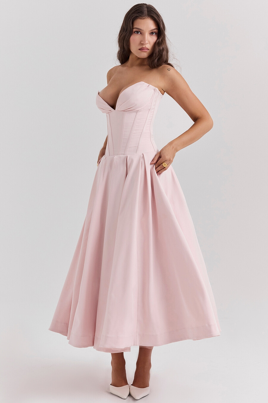 ballerina-rosa trägerloses midikleid