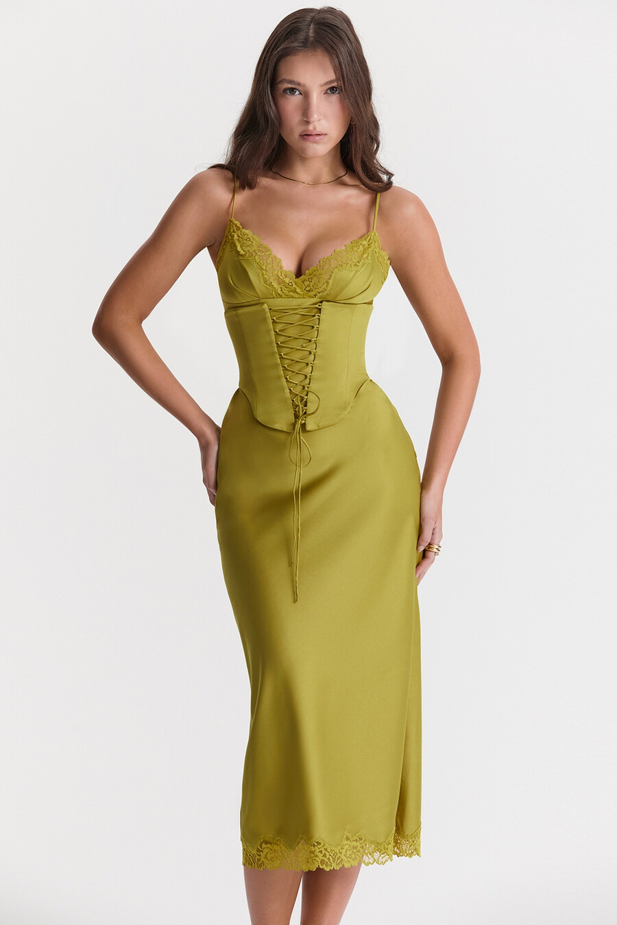 chartreuse satin slipkleid