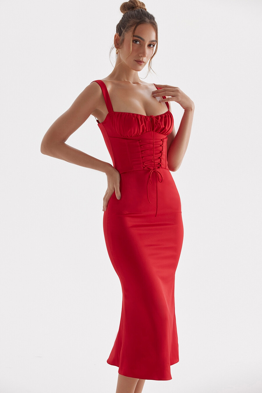 rotes rosen-korsettkleid