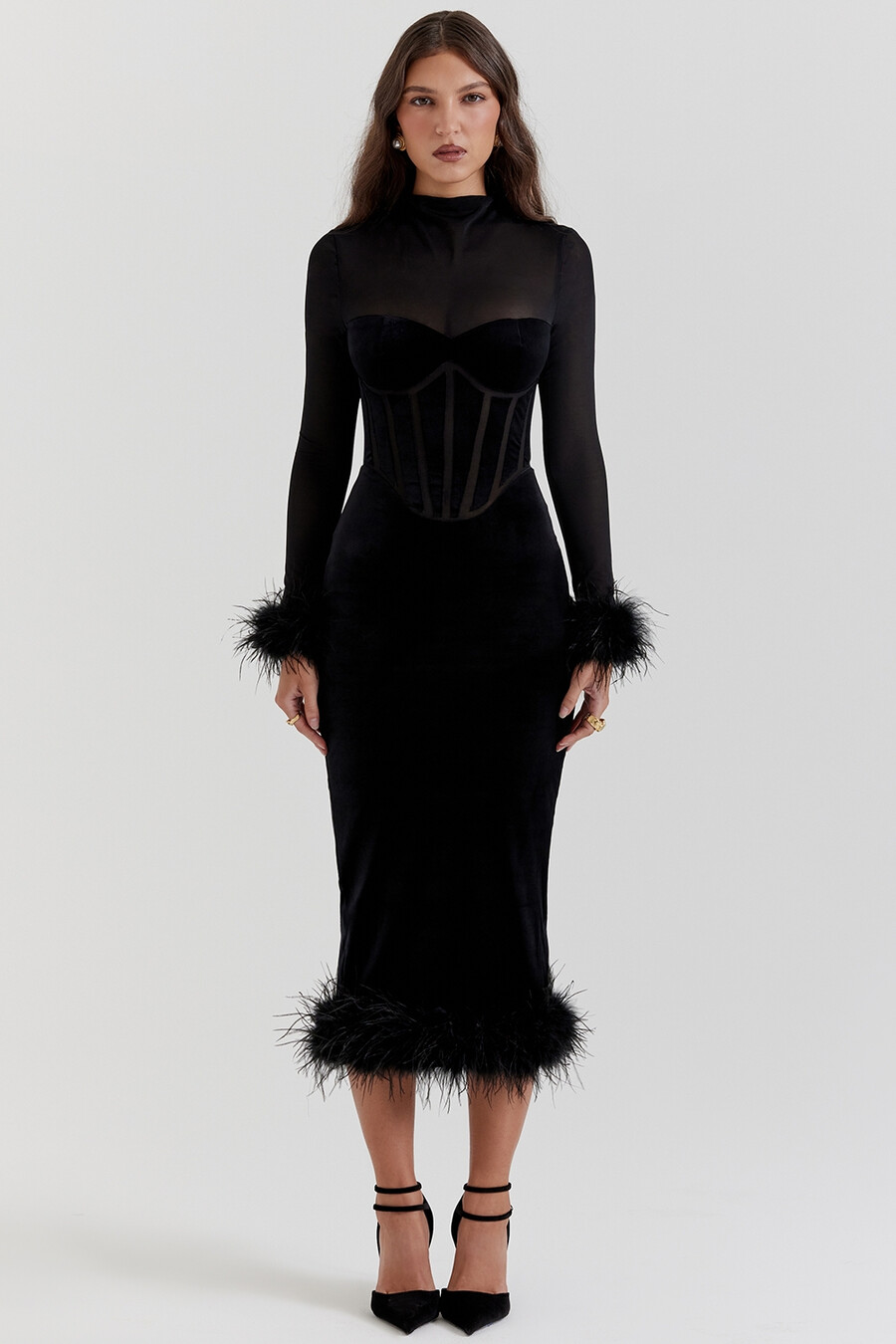 schwarzes samt-midikleid
