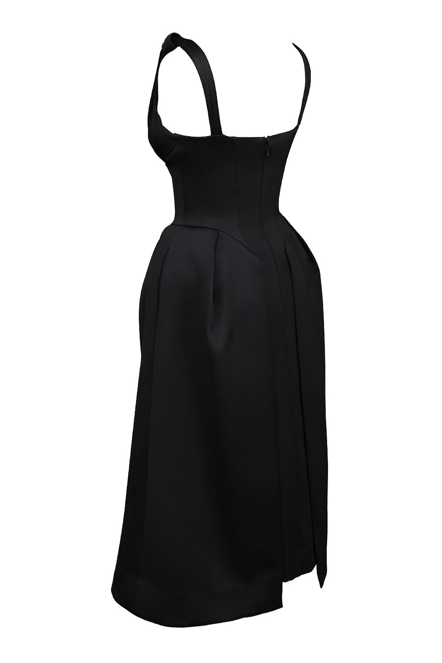 schwarzes satin-midikleid mit gedrehten trägern