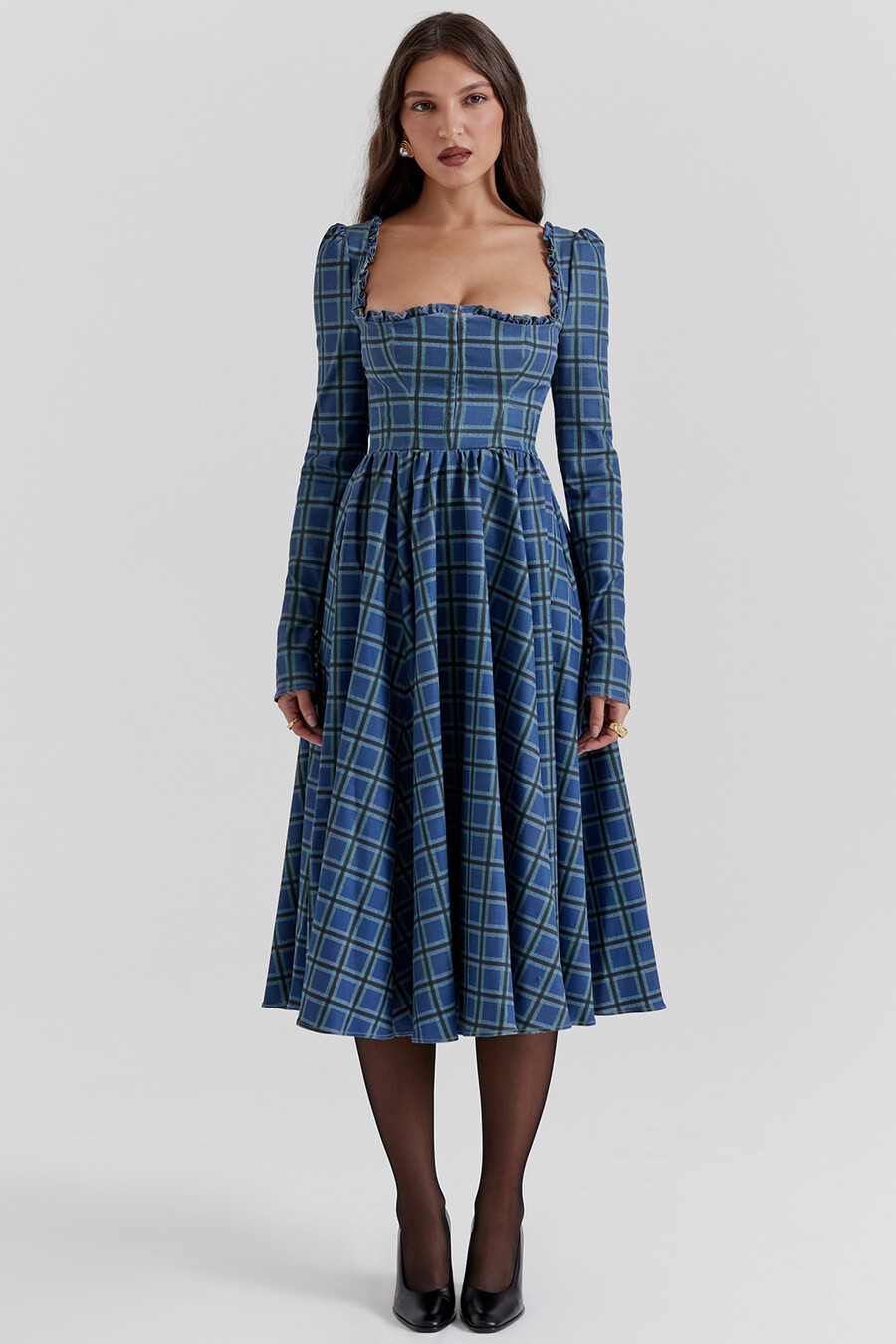 blaues tartan-midikleid
