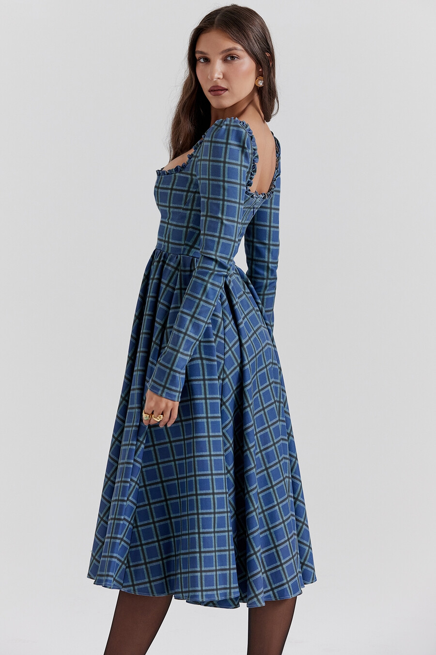 blaues tartan-midikleid