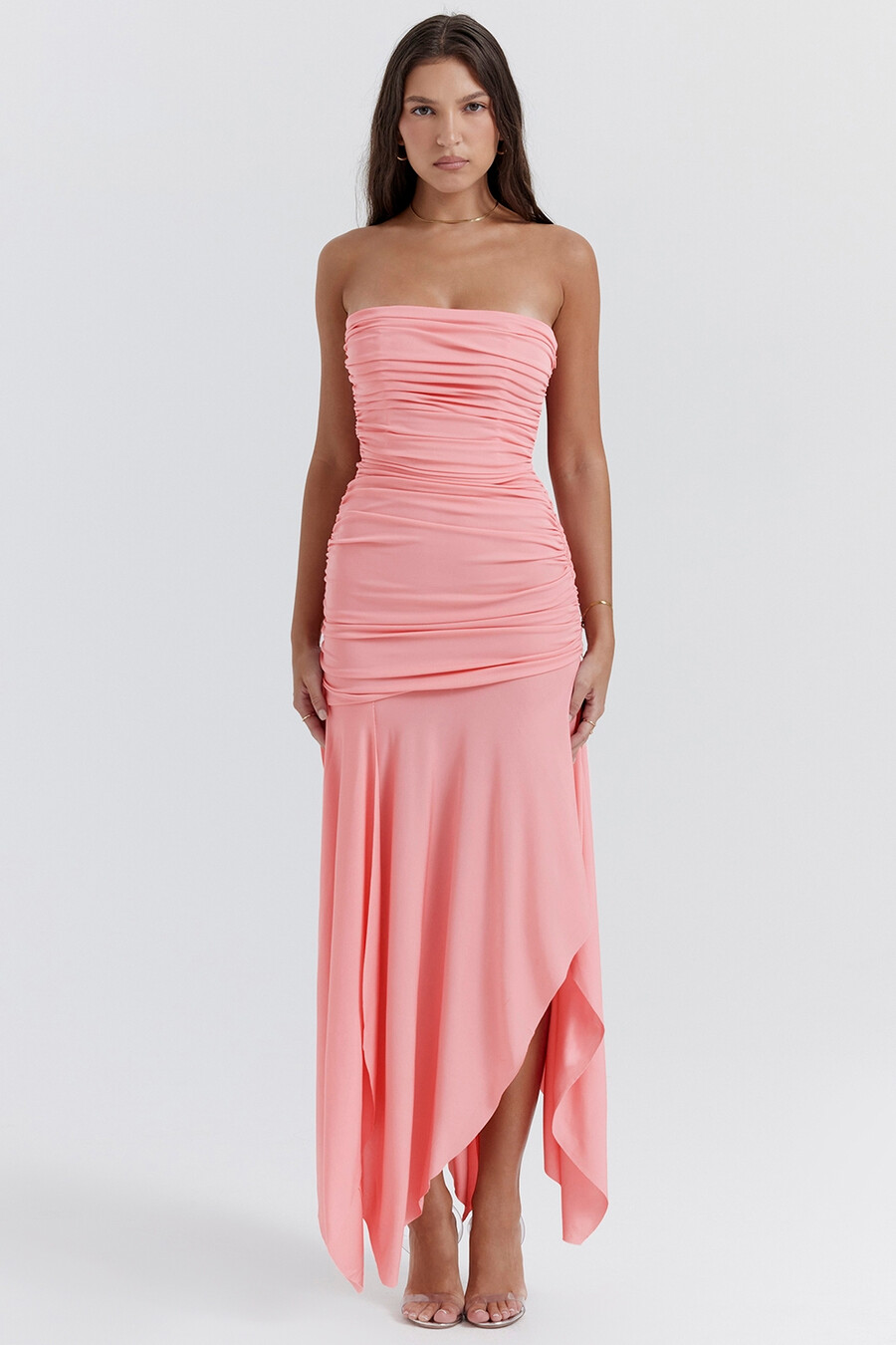 aprikosenfarbenes asymmetrisches kleid mit raffungen