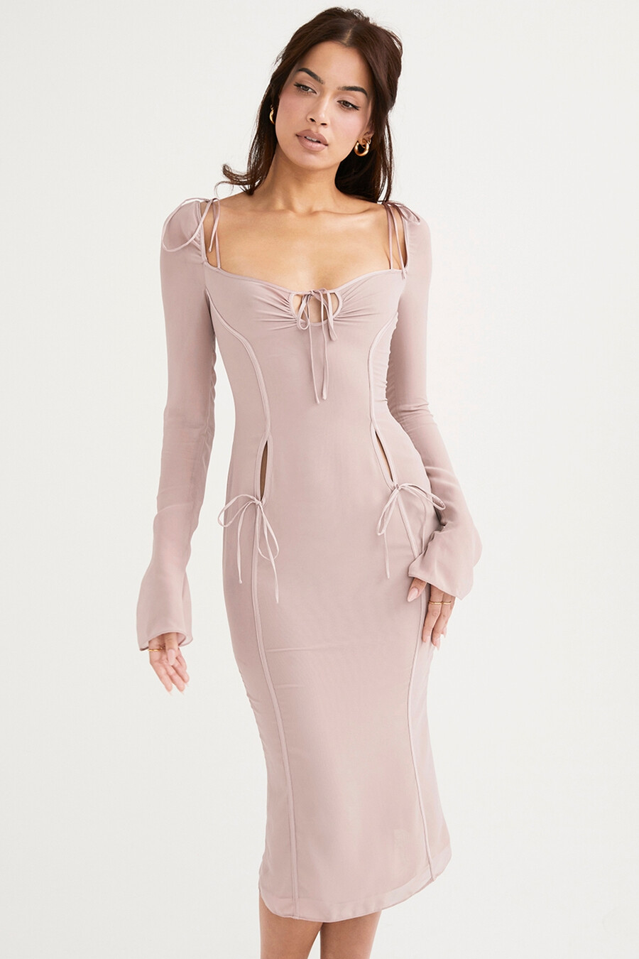 midikleid mit kristallausschnitt