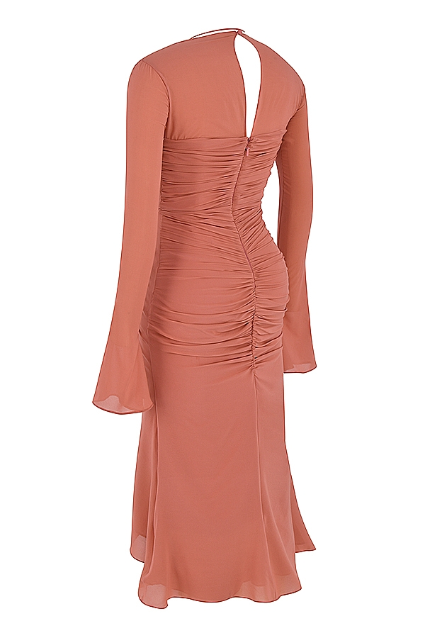 rosefarbenes midikleid aus echter seide mit rüschen