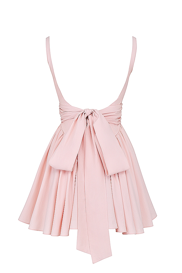 minikleid in zartpfirsichfarbenem schleifenkleid