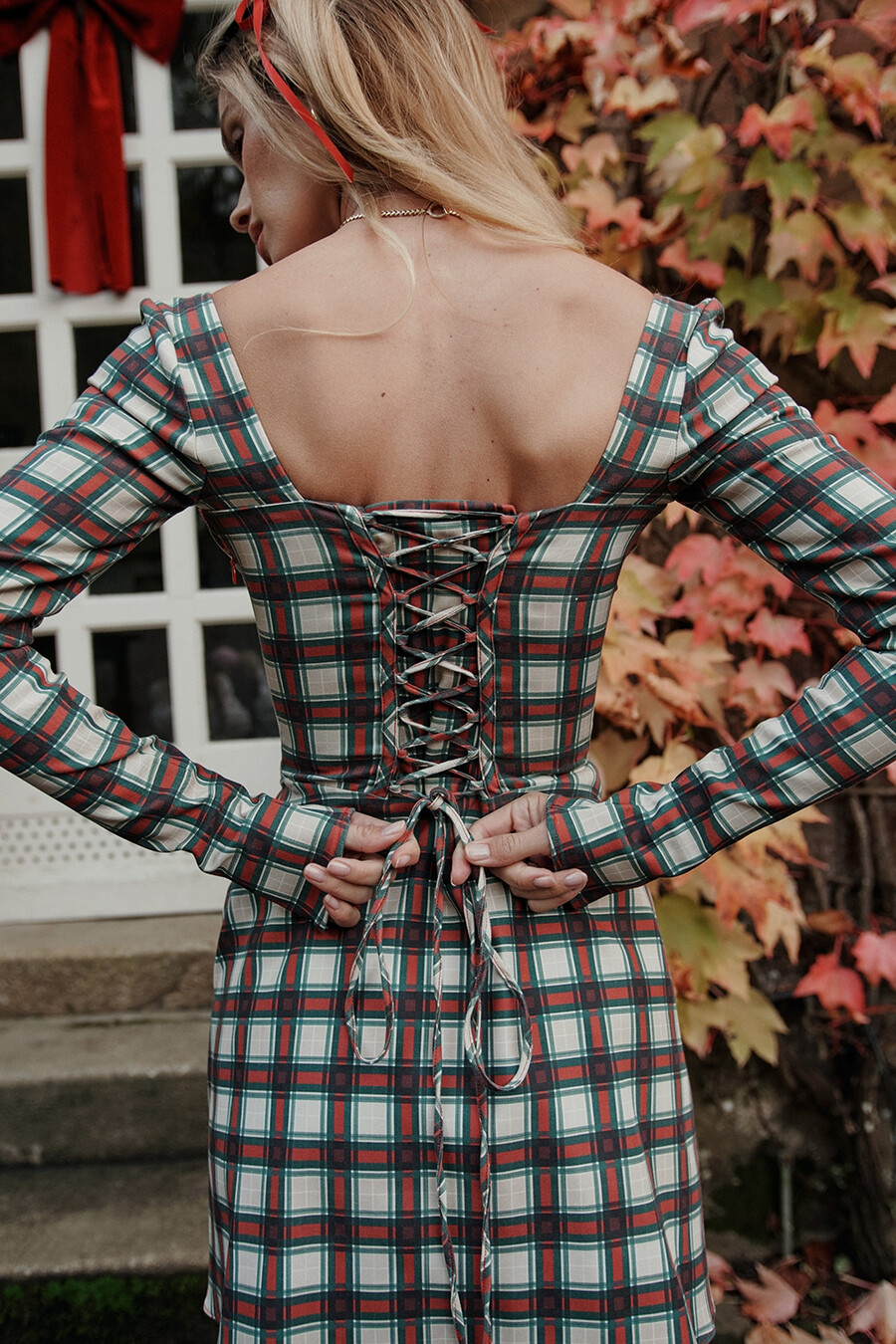 rotes tartan-korsett-minikleid