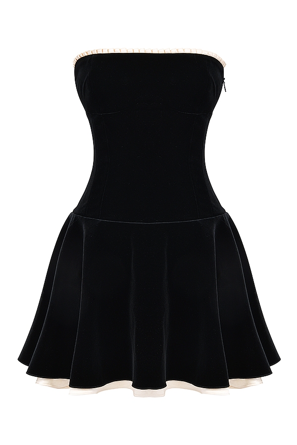 schwarzes trägerloses samtkleid