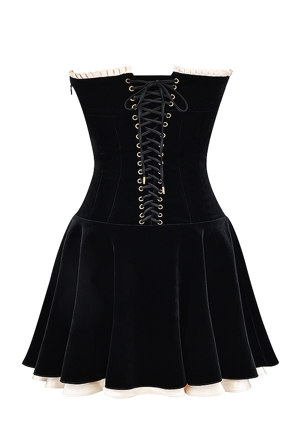 schwarzes trägerloses samtkleid
