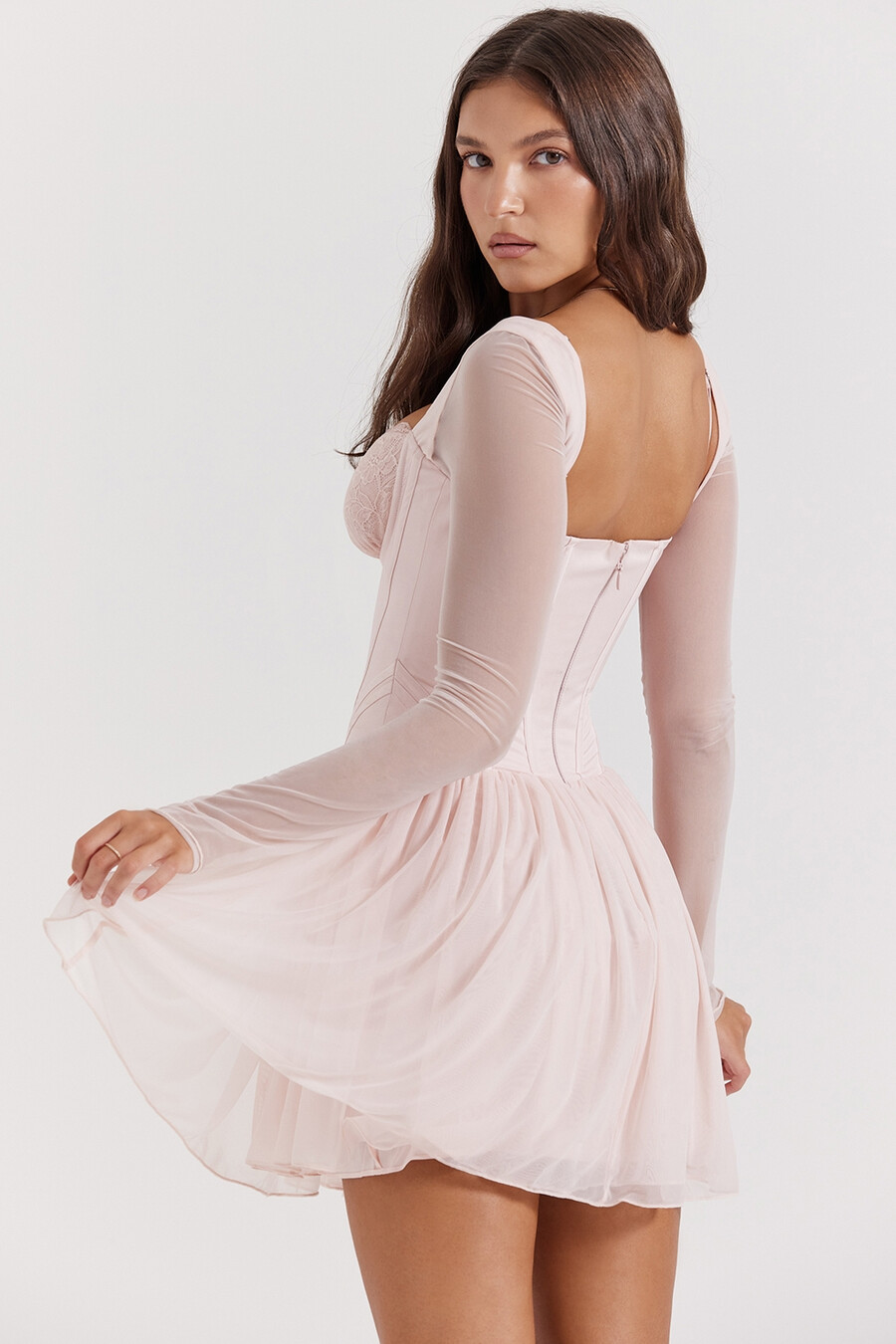 zartrosa pfirsichfarbenes korsett-minikleid