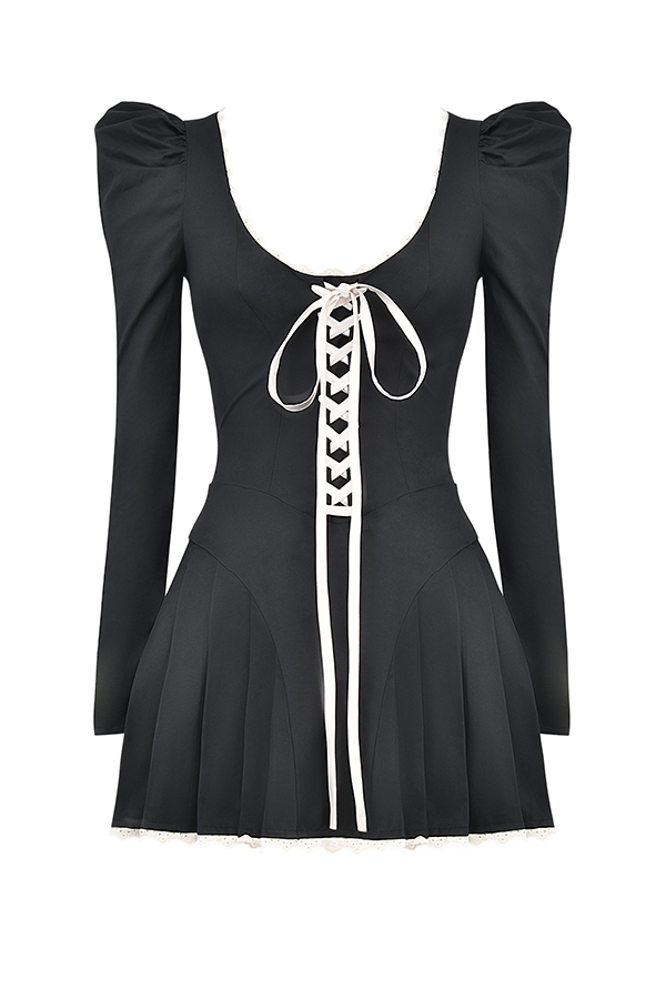 schwarzes und cremefarbenes plissiertes minikleid