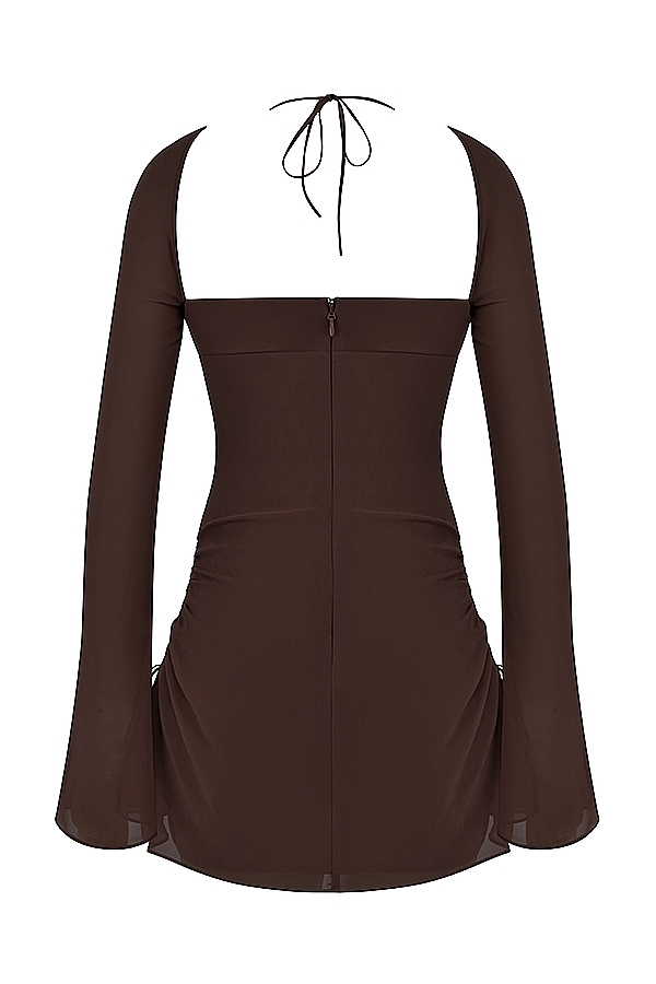 schokoladenbraunes chiffon-minikleid mit cut-out-halter-ausschnitt