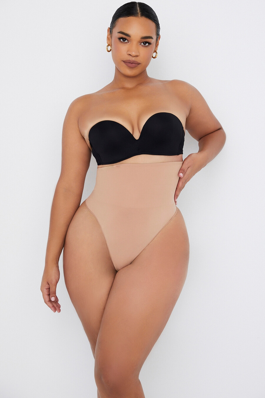 formender high-waist-tanga café au lait