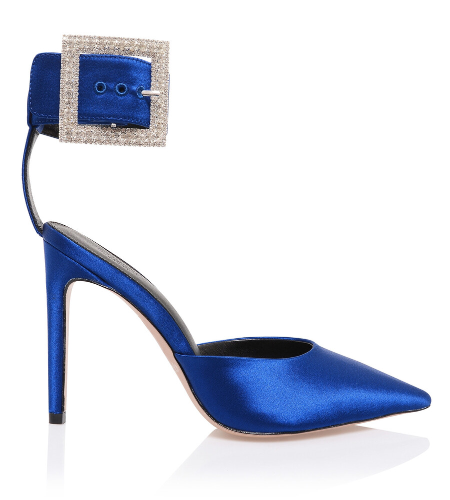 kobaltblaue pumps mit kristallschnalle