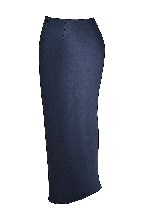 marineblauer schräg geschnittener maxirock aus satin