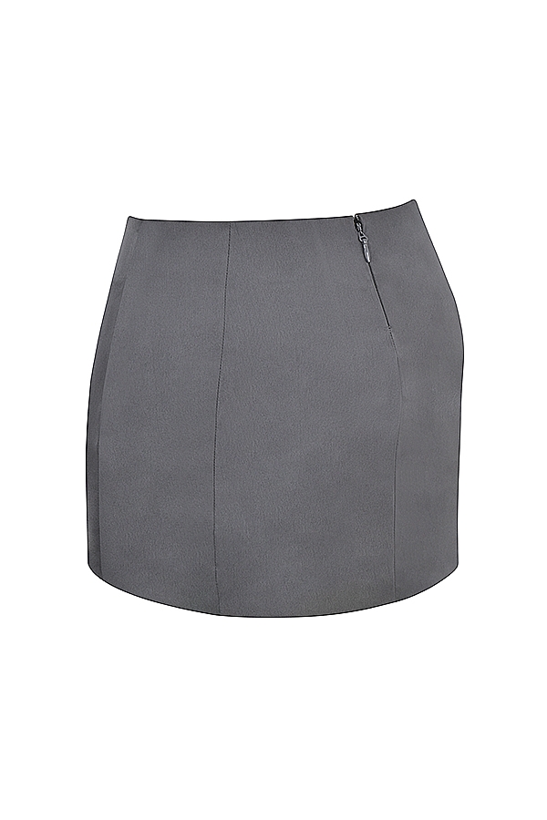 a-linien-minirock aus satin mit schattenmuster