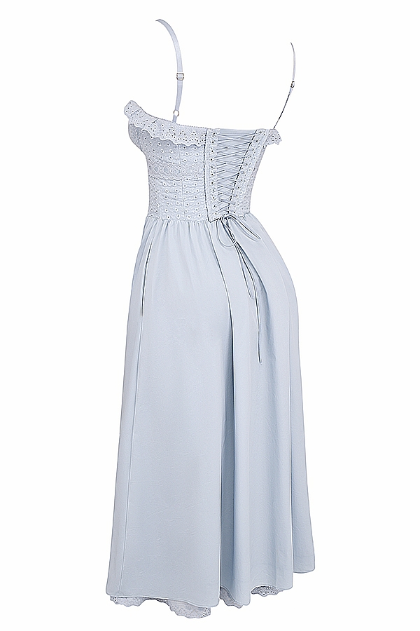 weiches blaues broderie anglais midi-sommerkleid aus baumwolle
