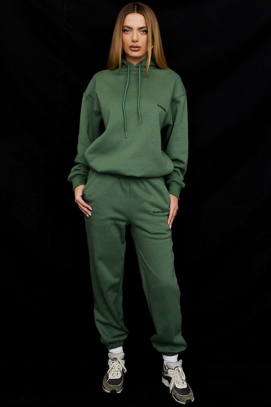 moosfarbener oversized-hoodie