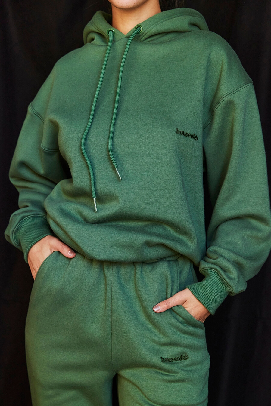 moosfarbener oversized-hoodie