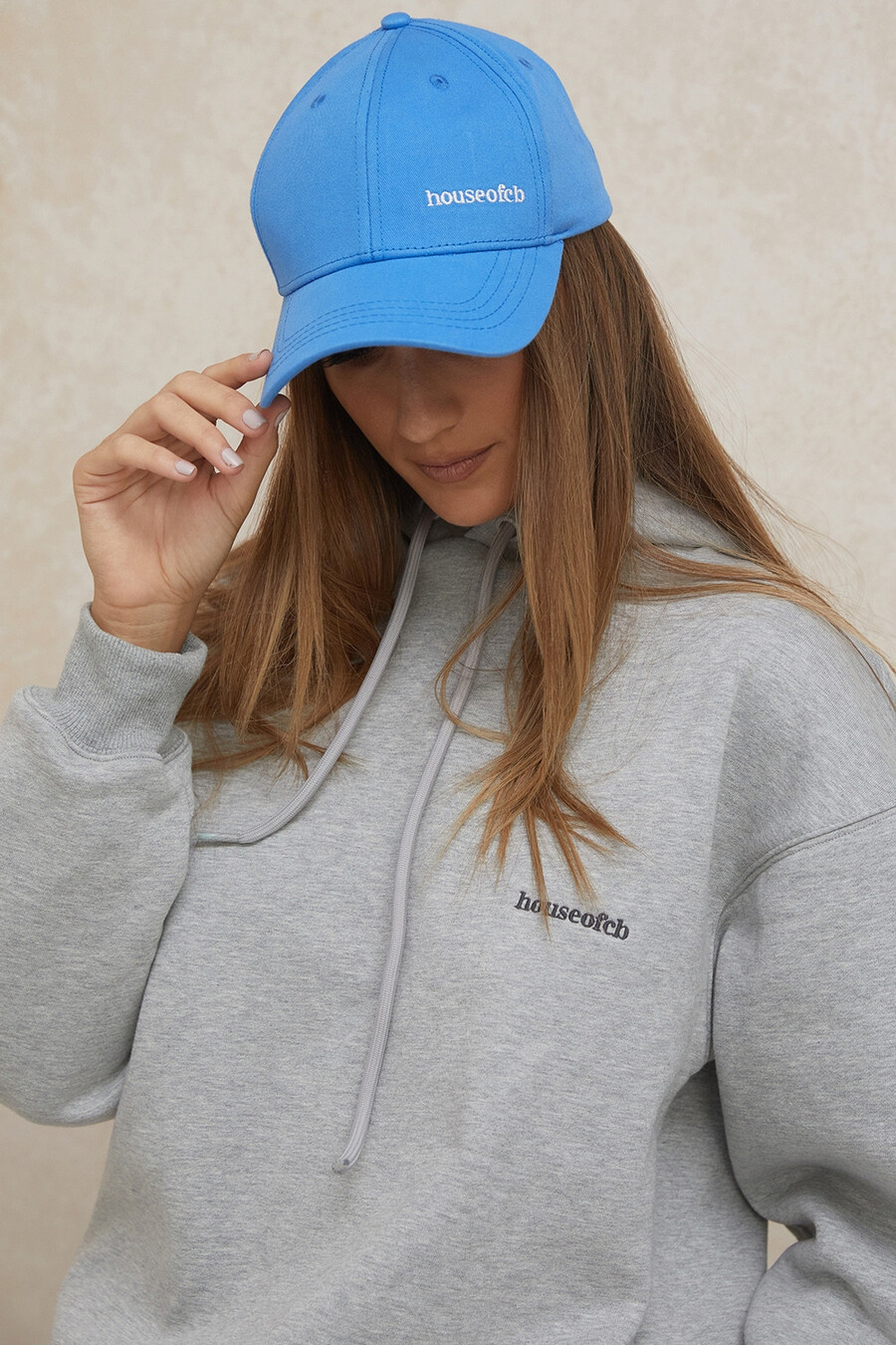 baseballkappe mit blauer schnalle hinten