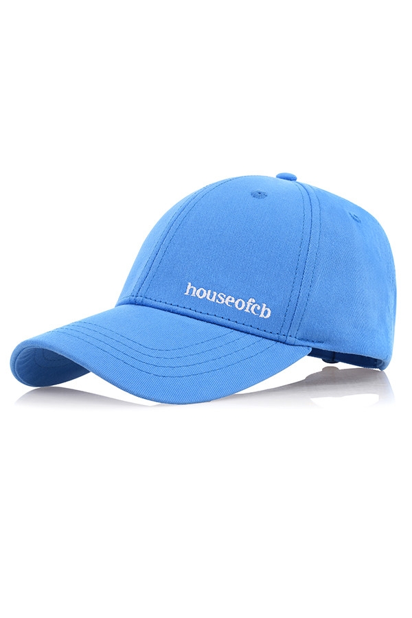 baseballkappe mit blauer schnalle hinten