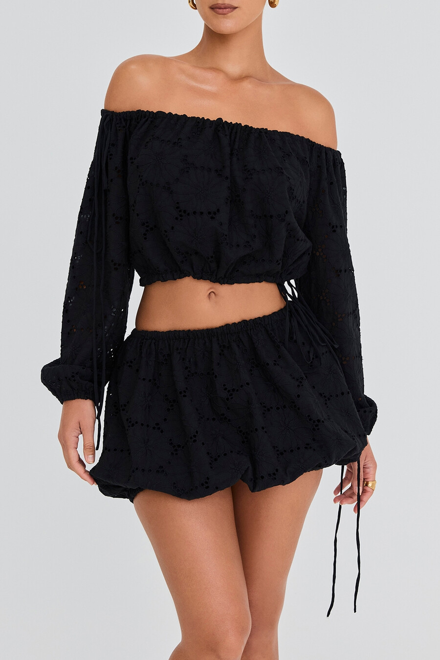 mistress rocks schwarzes schulterfreies baumwolltop mit broderie