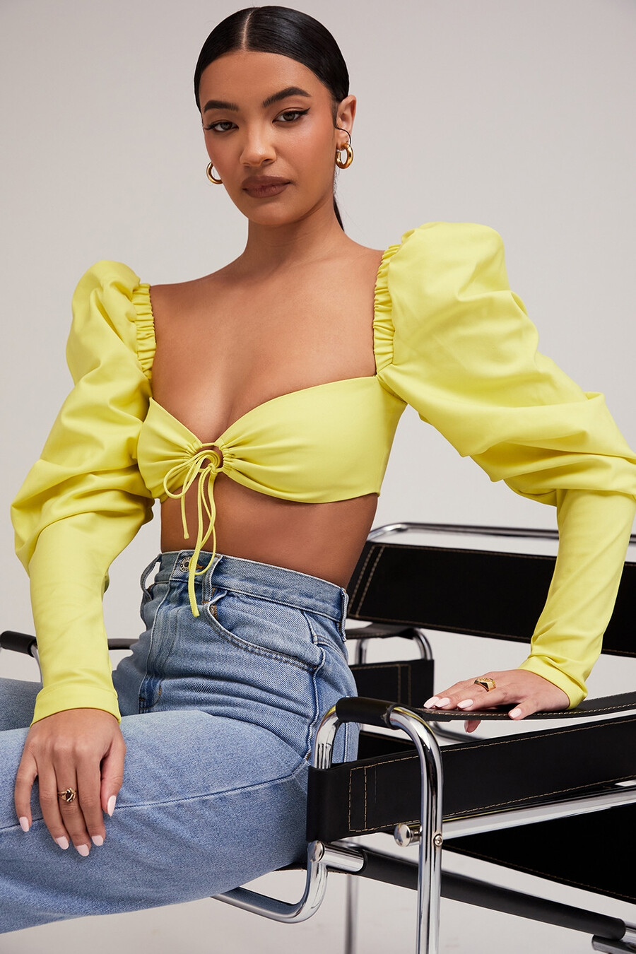 mistress rocks zitronengelbes cropped top mit puffärmeln