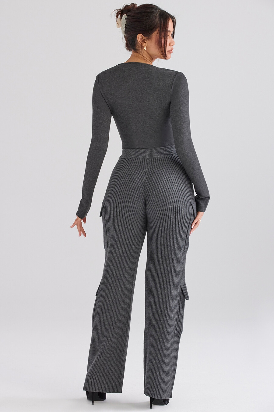 anthrazitfarbene strickhose