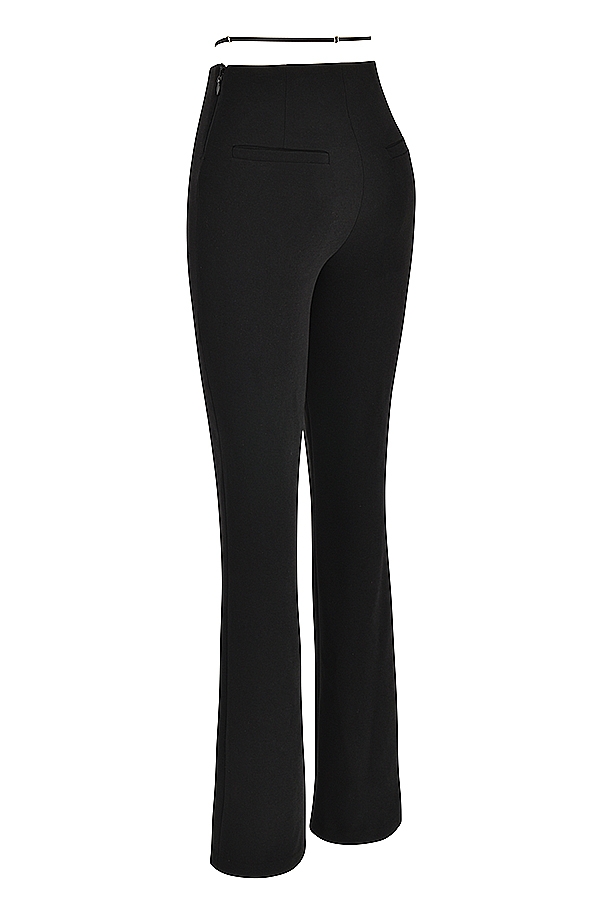 schwarze hose mit v-ausschnitt