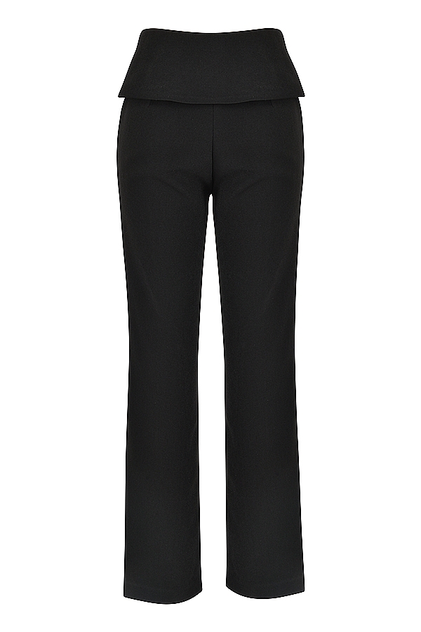 schwarze hose mit umgeschlagenem vorderteil